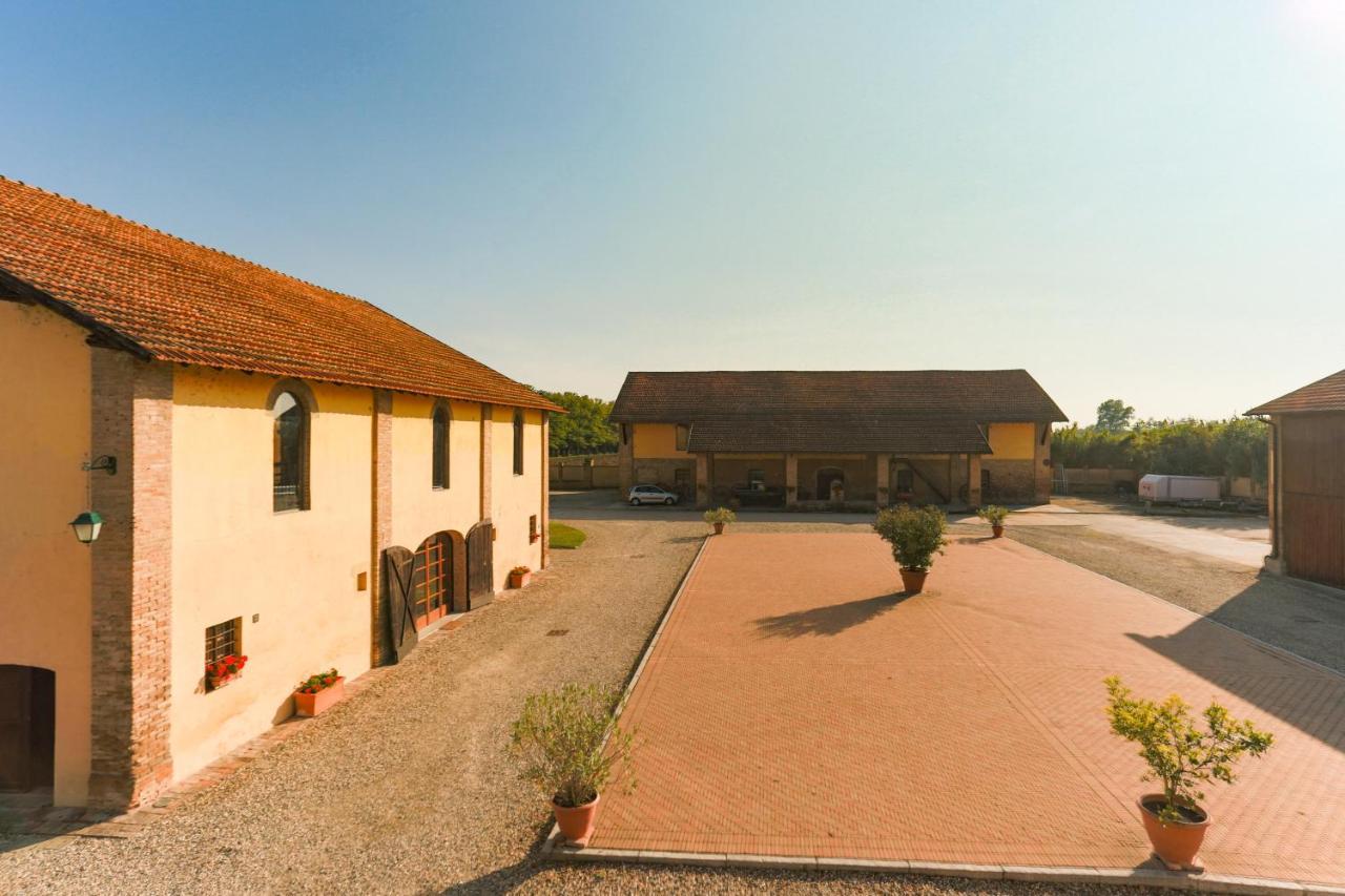 Agriturismo Le Corti Della Gualdana فوغيرا المظهر الخارجي الصورة