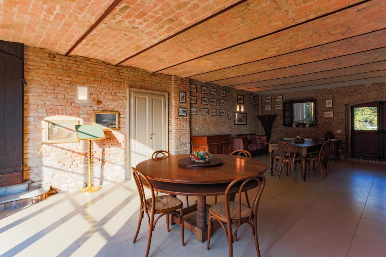 Agriturismo Le Corti Della Gualdana فوغيرا المظهر الخارجي الصورة