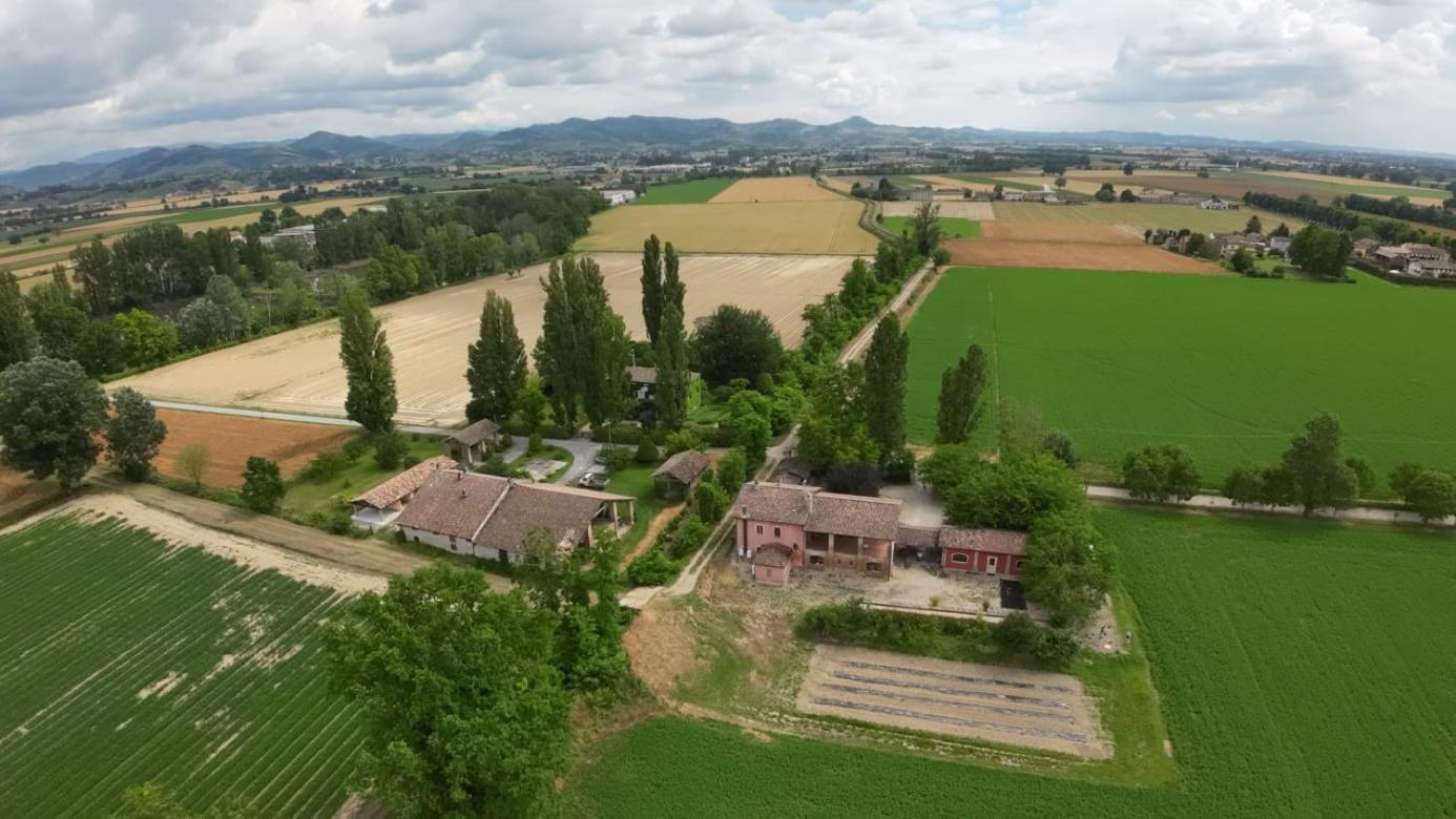 Agriturismo Le Corti Della Gualdana فوغيرا المظهر الخارجي الصورة